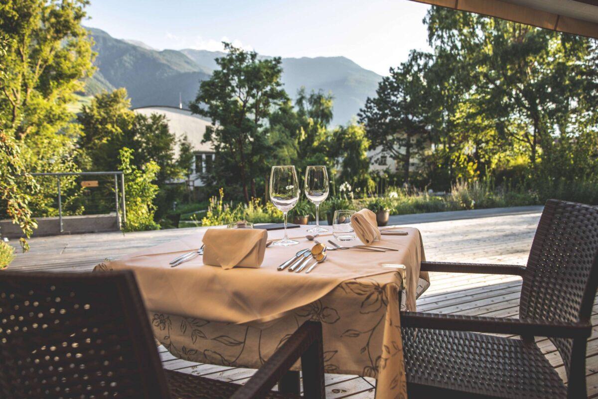 Table on the terrace of LA VIMEA in Naturns