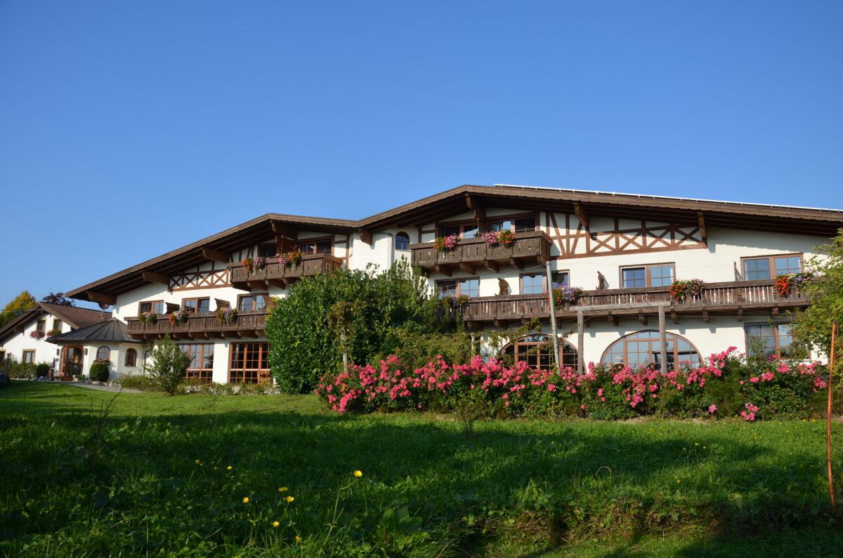 Experience organic living – a glimpse into the kitchen at Naturresort Gerbehof