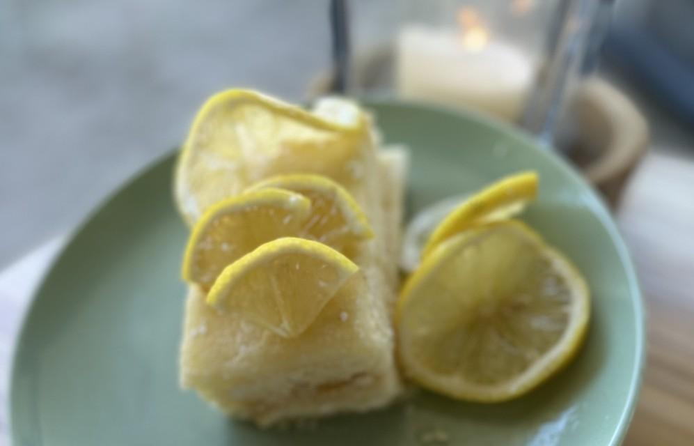 Recipe from SANDnature: Smooth Lemon Cake – vegan and refreshing