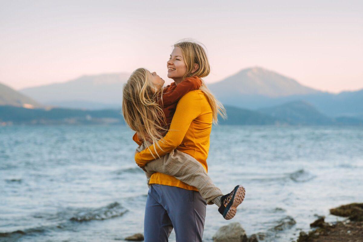 Solo with a child: More sustainable and conscious travel