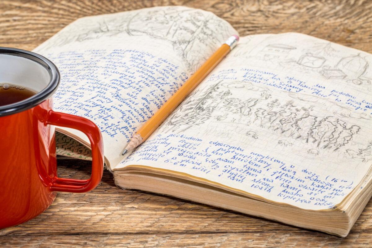 Writing a travel journal (Sustainable travel – Tips & Advice)