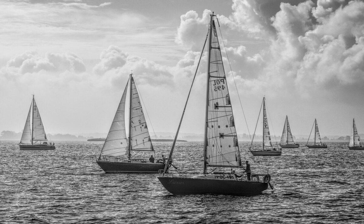 Phileas Fogg Win a Wager Day: The trade-off between time and environmental awareness
