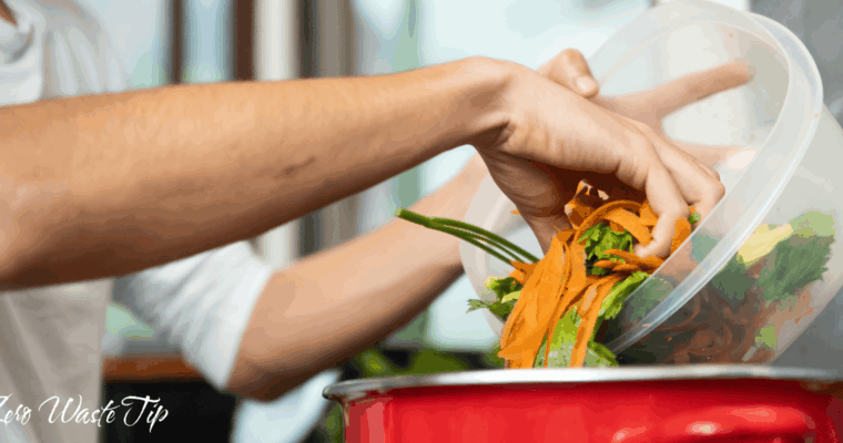 Zero-waste tip: Make vegetable stock from kitchen scraps!